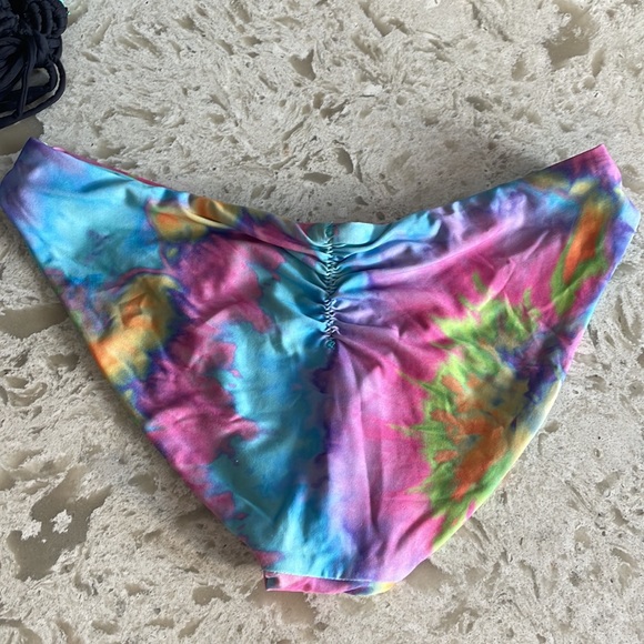 Becca Tie Dye Bikini Set - Picture 5 of 7